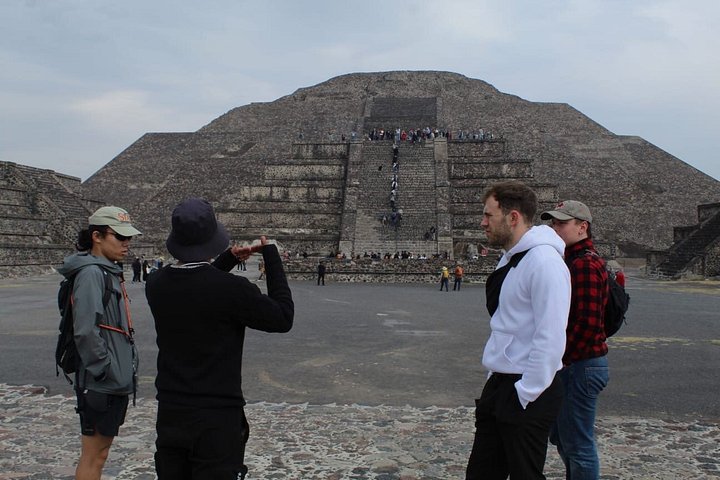 Explora las antiguas pirámides de Teotihuacán en un tour VIP sin paradas comerciales, foto 12 | wizardtrip