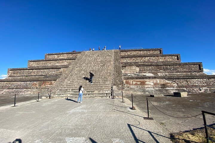 Explora las antiguas pirámides de Teotihuacán en un tour VIP sin paradas comerciales, foto 17 | wizardtrip