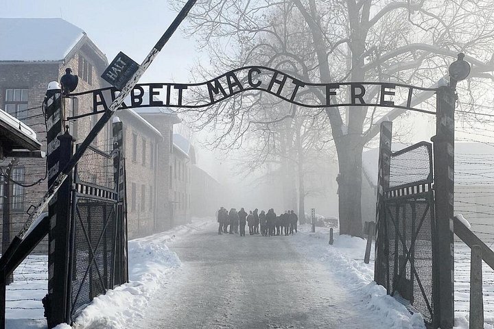 Et dystert besøk til Auschwitz-Birkenau minnesmerke og museum, et UNESCOs verdensarvsted nær Krakow, Polen, foto 15 | wizardtrip