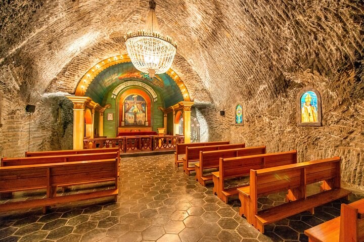 Explore the stunning underground world of the Wieliczka Salt Mine near Krakow, Poland, photo 6 | wizardtrip