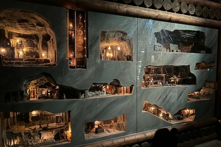 Explore the stunning underground world of the Wieliczka Salt Mine near Krakow, Poland, photo 26 | wizardtrip