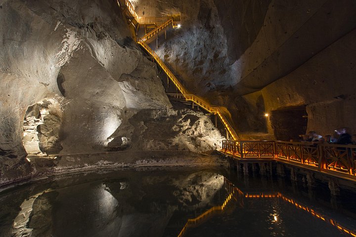 Explore the stunning underground world of the Wieliczka Salt Mine near Krakow, Poland, photo 29 | wizardtrip