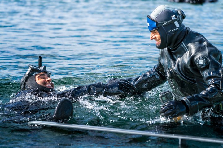 Snorkel in het kristalheldere water van de Silfra-kloof, IJsland, tussen tektonische platen, foto 11 | wizardtrip