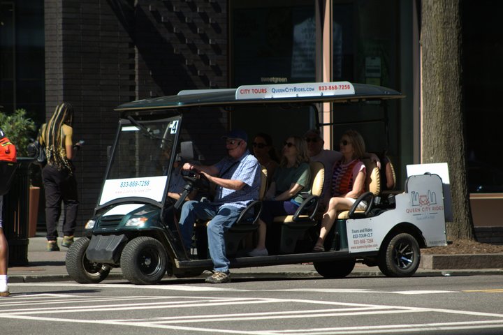 Milieuvriendelijke golfkar stadstour in Charlotte, VS, met bezienswaardigheden en historische plekken, foto 13 | wizardtrip