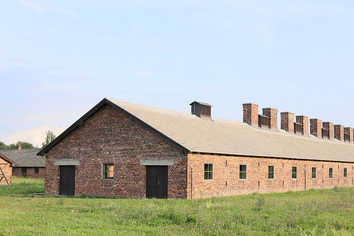 Guided tour of Auschwitz-Birkenau Memorial and Museum from Krakow with hotel pickup, photo 23 | wizardtrip