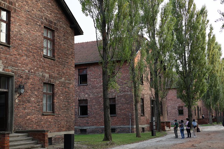 Guided tour of Auschwitz-Birkenau Memorial and Museum from Krakow with hotel pickup, photo 31 | wizardtrip