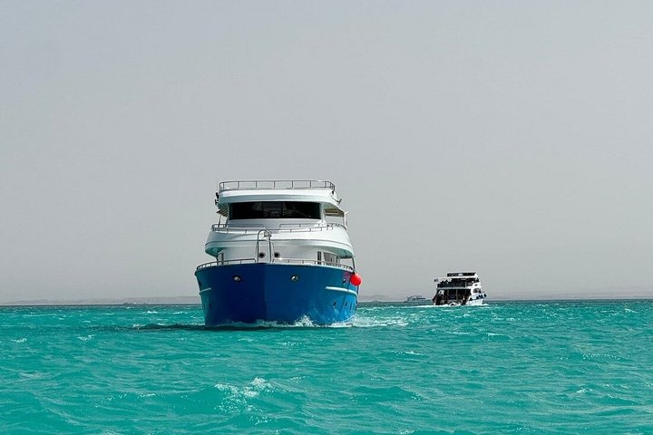 Cruzeiro de iate de luxo para as ilhas Orange Bay e Hula Hula a partir de Hurghada, Egito, foto 35 | wizardtrip