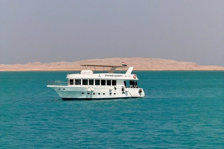 Cruzeiro de iate de luxo para as ilhas Orange Bay e Hula Hula a partir de Hurghada, Egito, foto 38 | wizardtrip