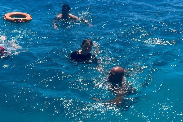 Volledige dag snorkeltour naar Dolphin House vanuit Hurghada met dolfijnen spotten en lunch, foto 41 | wizardtrip