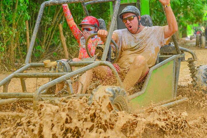 ATV- och Buggy-äventyrstur i Punta Cana, Dominikanska republiken, med tropiska landskap, cenote och strand, foto 9 | wizardtrip