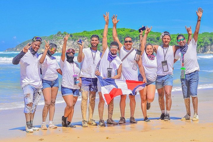 ATV- och Buggy-äventyrstur i Punta Cana, Dominikanska republiken, med tropiska landskap, cenote och strand, foto 11 | wizardtrip