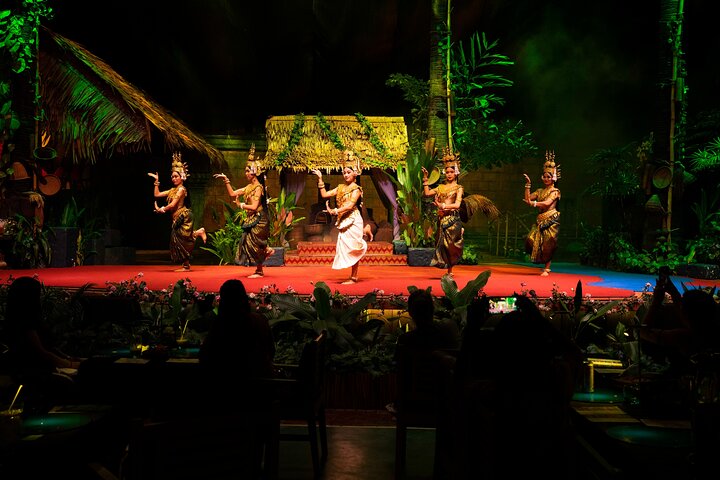 Spectacle-Dîner Kanell - Danse Apsara et Gastronomie à Siem Reap | wizardtrip
