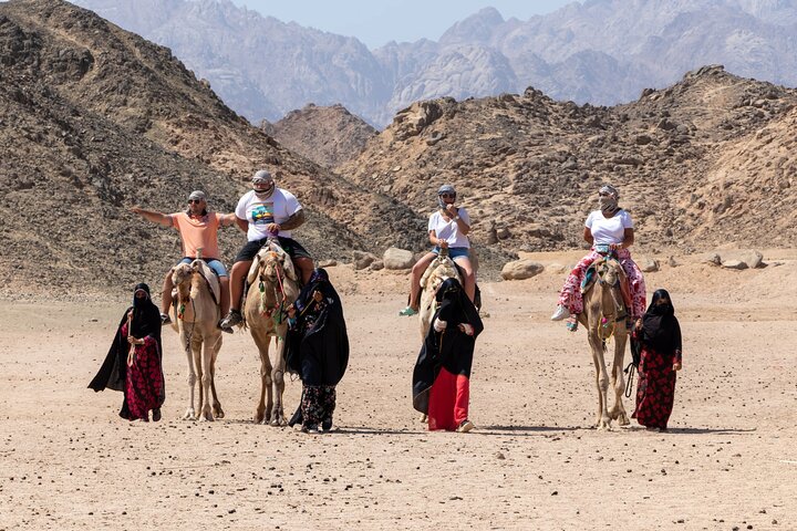 Vivez une aventure désertique passionnante à Charm el-Cheikh avec balade en quad, promenade à dos de chameau et dîner-spectacle bédouin, photo 9 | wizardtrip