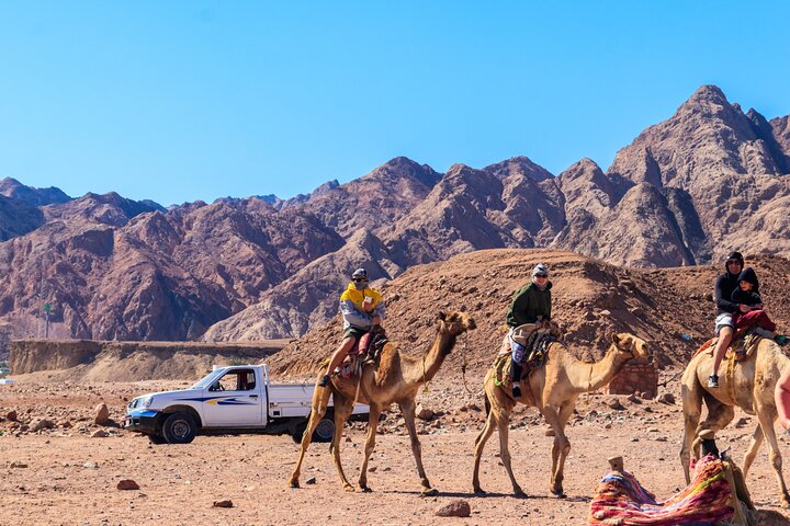 Aventura de quadriciclo e passeio de camelo no deserto de Sharm El Sheikh com vistas para a Montanha do Eco, foto 8 | wizardtrip