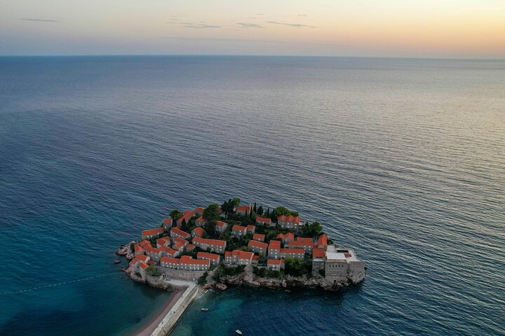 Dagstur fra Tirana til Montenegros kyst, besøg i Budva og Sveti Stefan, foto 19 | wizardtrip