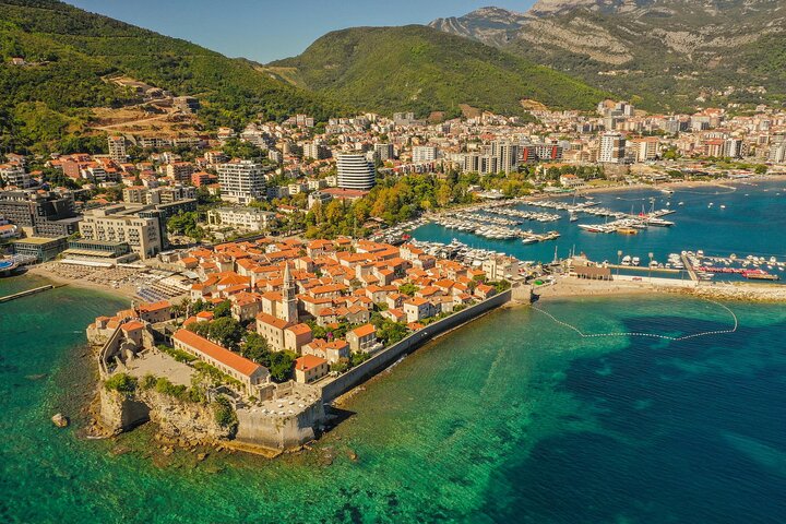 Dagstur fra Tirana til Montenegros kyst, besøg i Budva og Sveti Stefan, foto 20 | wizardtrip