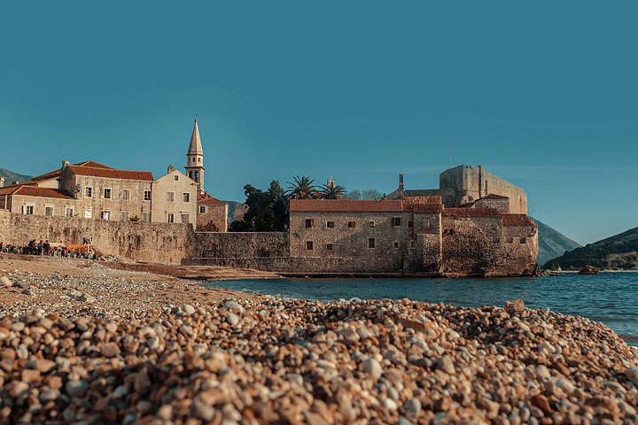 Dagstur fra Tirana til Montenegros kyst, besøg i Budva og Sveti Stefan, foto 21 | wizardtrip