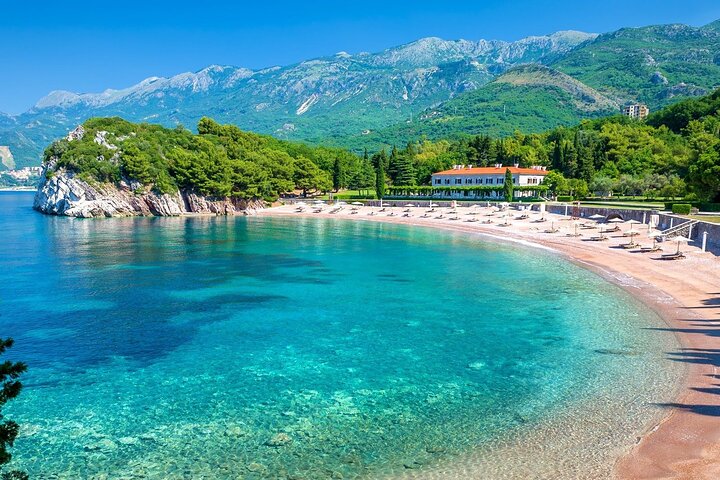 Dagstur fra Tirana til Montenegros kyst, besøg i Budva og Sveti Stefan, foto 22 | wizardtrip