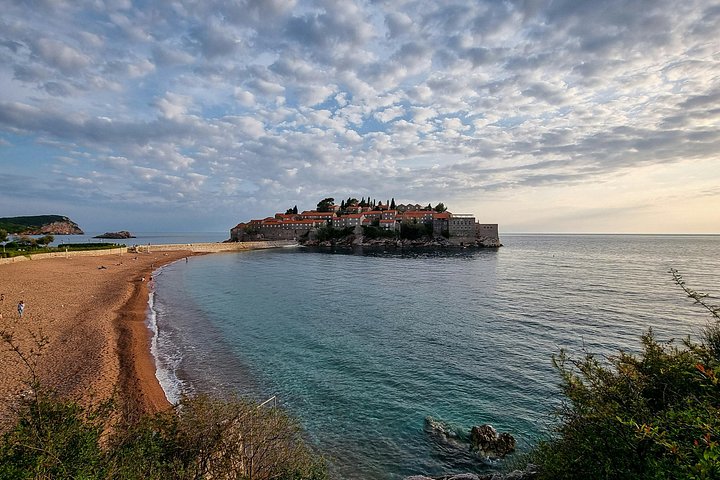 Dagstur fra Tirana til Montenegros kyst, besøg i Budva og Sveti Stefan, foto 23 | wizardtrip