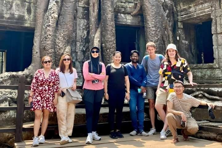 Explore ancient temples and witness a stunning sunset on a small group tour in Siem Reap, Cambodia, photo 17 | wizardtrip