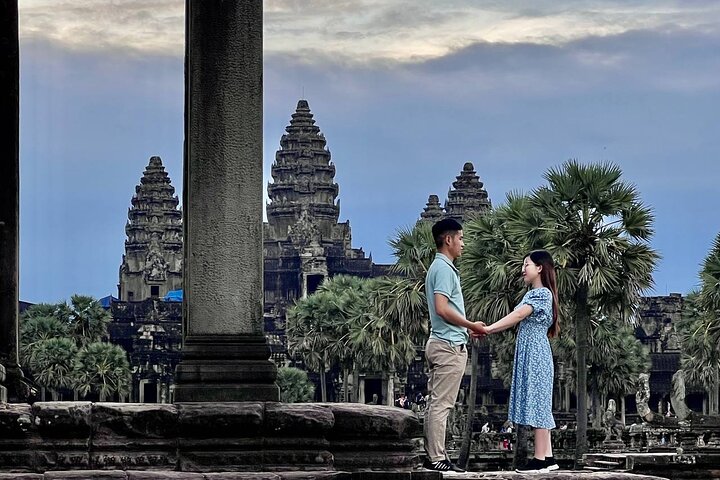 Explore ancient temples and witness a stunning sunset on a small group tour in Siem Reap, Cambodia, photo 28 | wizardtrip