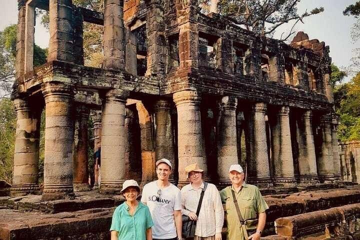 Heldagstur til Banteay Srei og fem andre gamle templer nær Siem Reap, Cambodja, foto 16 | wizardtrip