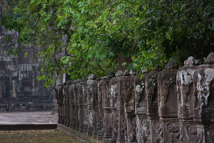 Heldagstur til Banteay Srei og fem andre gamle templer nær Siem Reap, Cambodja, foto 27 | wizardtrip