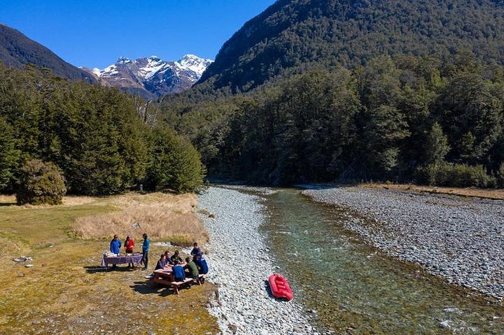 Opplev en spennende jetbåttur og rolig funyak-padling gjennom New Zealands fantastiske Dart River-villmark, foto 15 | wizardtrip