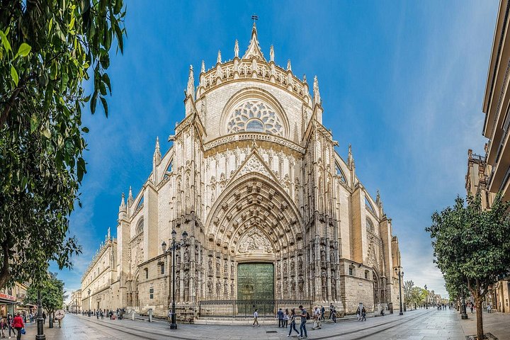 カディス発セビリア寄港地観光ツアー：アルカサル、大聖堂、サンタ・クルス地区、写真12 | wizardtrip