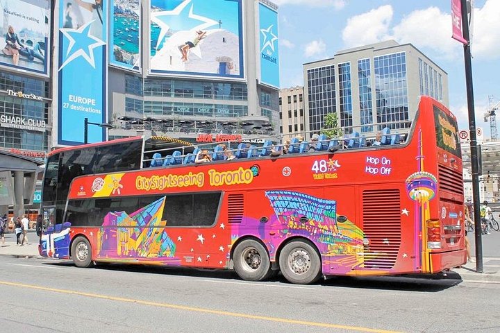 Hop-on hop-off bustur til Torontos største attraktioner, foto 6 | wizardtrip