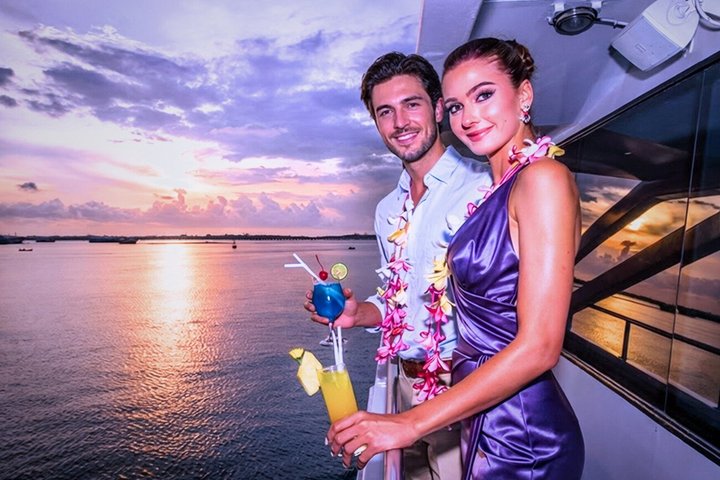 Bali Hai Sunset Dinner Cruise with Buffet & Live Entertainment | wizardtrip