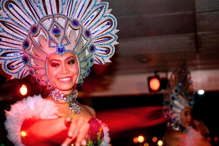 Sunset dinner cruise in Bali with live entertainment and buffet, photo 12 | wizardtrip