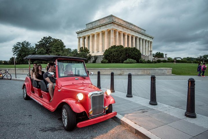 Washington DC Monuments Tour by Electric Cart Day and Night | wizardtrip