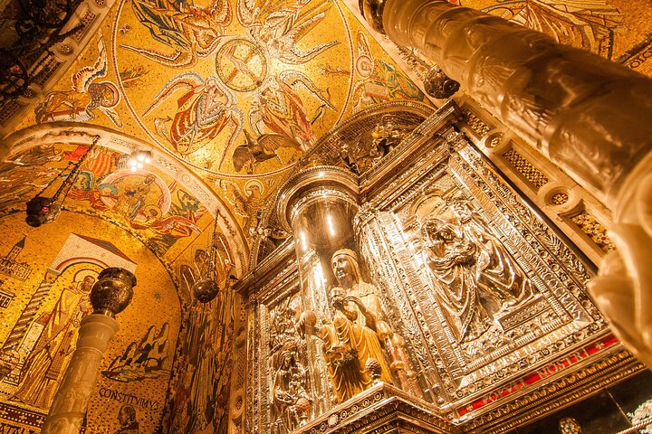 Montserrat with Black Madonna & Medieval Winery with Tapas/Lunch | wizardtrip