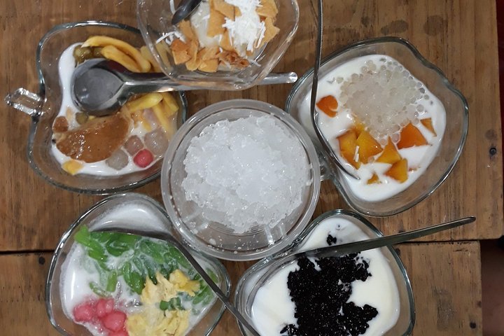 Hanoi gatumatstur med lokal guide som provar vietnamesiska rätter i Gamla kvarteren, foto 7 | wizardtrip