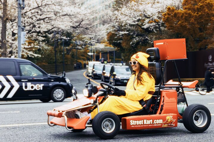 Go-kart attraverso l'iconico incrocio di Shibuya e i quartieri della moda di Tokyo in costume, foto 12 | wizardtrip