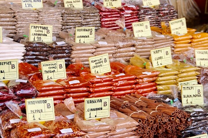 Un circuit gastronomique guidé à travers les marchés et les quartiers d'Athènes, présentant les spécialités locales et la culture, photo 13 | wizardtrip