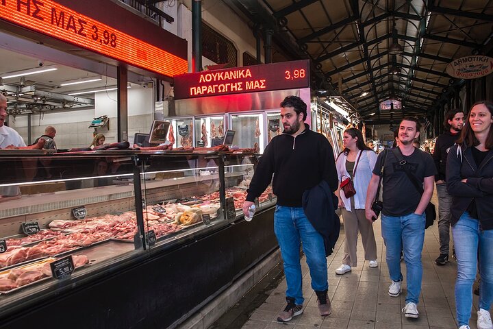 Un circuit gastronomique guidé à travers les marchés et les quartiers d'Athènes, présentant les spécialités locales et la culture, photo 25 | wizardtrip