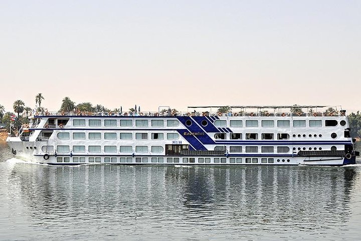 A luxurious 4-day Nile cruise from Aswan to Luxor, exploring ancient Egyptian temples and historical sites, photo 11 | wizardtrip