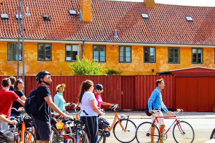 En naturskjønn sykkeltur gjennom Københavns sjarmerende gater og forbi ikoniske landemerker, foto 9 | wizardtrip
