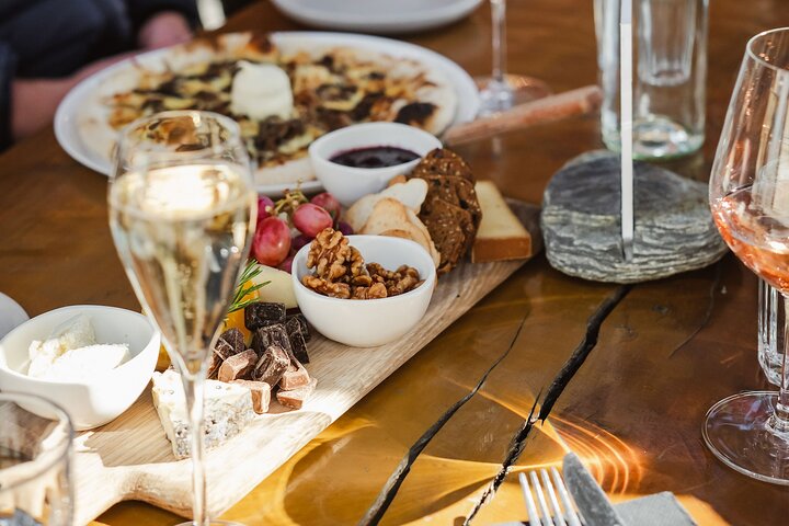 Premium wijnproeftour in de Gibbston Valley bij Queenstown, met wijngaarden en proeflokalen, foto 6 | wizardtrip