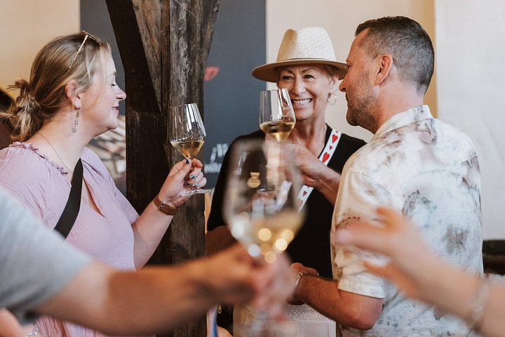 Explore a região vinícola de Madrid com visitas guiadas a quintas locais, provas de vinho e comida regional, foto 28 | wizardtrip