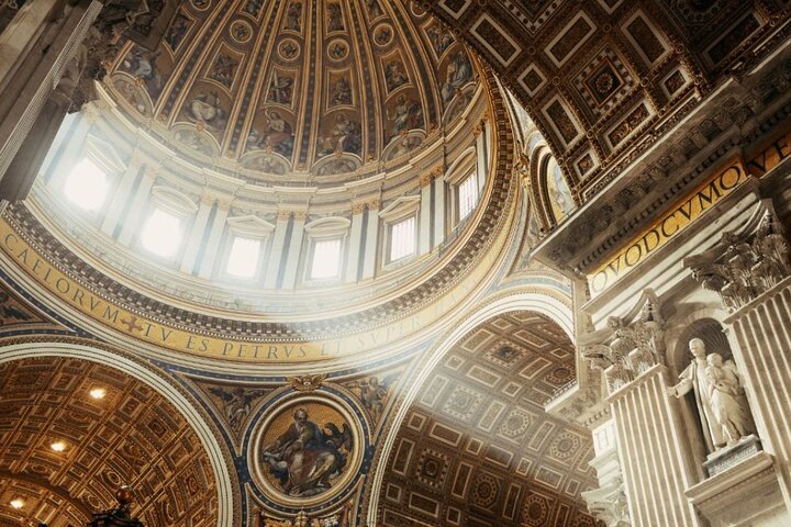 Vatican City tour including St. Peter's Basilica dome climb and Sistine Chapel, photo 11 | wizardtrip