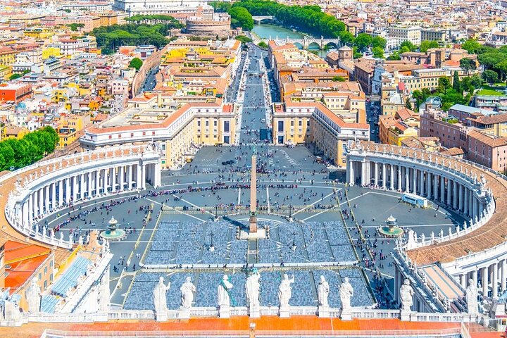 Vatican City tour including St. Peter's Basilica dome climb and Sistine Chapel, photo 14 | wizardtrip