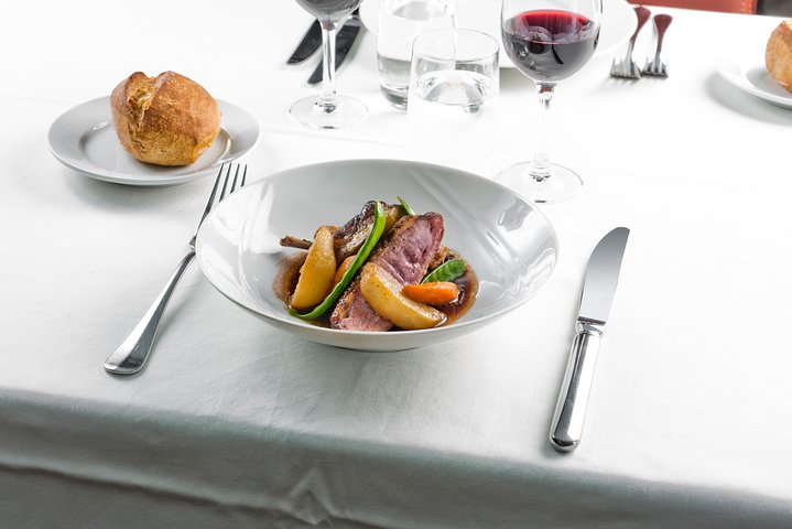 Gourmet frokostcruise på Seinen i Paris med udsigt over Eiffeltårnet, foto 6 | wizardtrip