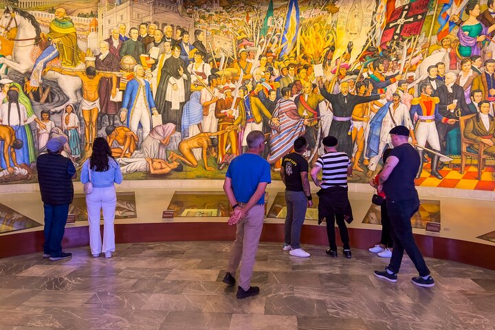 Vroege toegangstour van het Kasteel van Chapultepec en het Antropologiemuseum in Mexico-Stad, foto 51 | wizardtrip