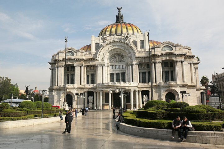 Entdecken Sie die lebendige Kultur Mexiko-Stadts: Frida Kahlos Kunst, die Kanäle von Xochimilco und das historische Coyoacán, Foto 13 | wizardtrip