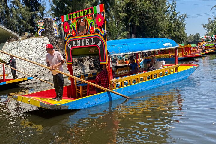 Entdecken Sie die lebendige Kultur Mexiko-Stadts: Frida Kahlos Kunst, die Kanäle von Xochimilco und das historische Coyoacán, Foto 42 | wizardtrip