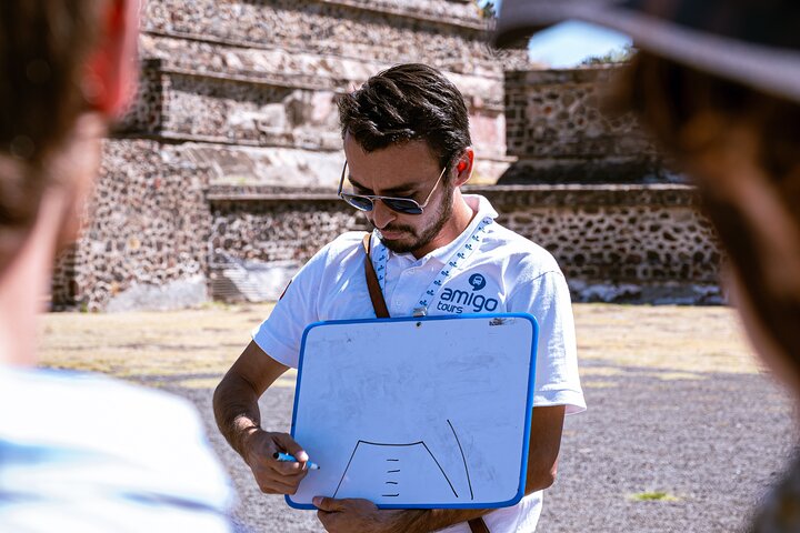 メキシコシティ発のガイド付き日帰りツアーで、メキシコの古代の驚異と文化的な名所を巡りましょう、写真9 | wizardtrip