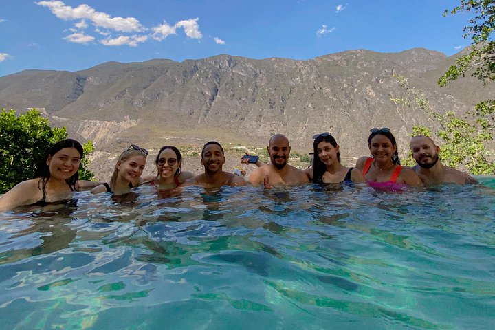 Explora las impresionantes Grutas de Tolantongo, aguas termales y cascadas en un tour grupal, foto 10 | wizardtrip